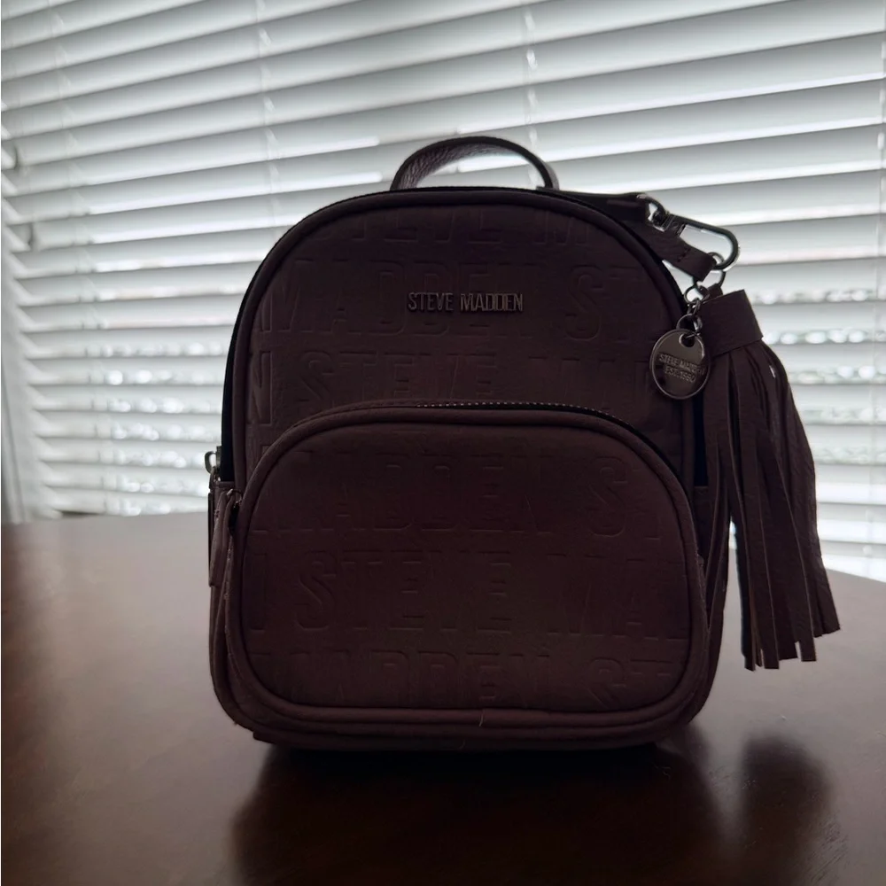 NWOT Steve Madden Blush Embossed Mini Backpack with Tassel - Picture 2 of 7